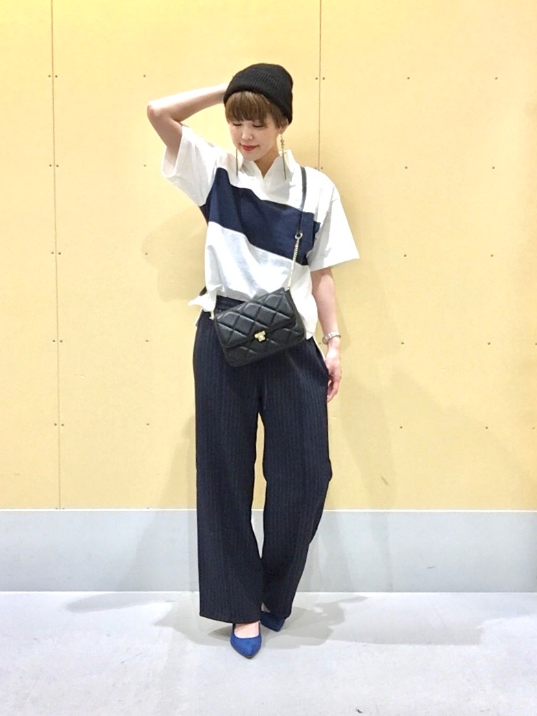 オーバーサイズラガーシャツ 5分袖 Yt Eとプルオンパンツ ストライプ セットアップ可能 のコーデ Gu公式 Styling Book