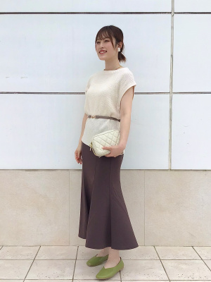 GU公式 | サイドスリットフレンチスリーブセーター