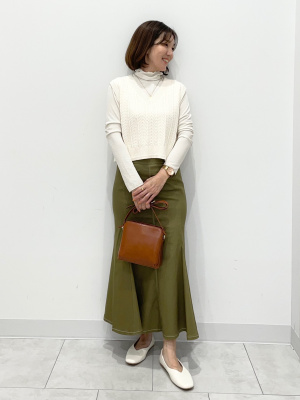 GU公式 | ステッチマーメイドロングスカートQB