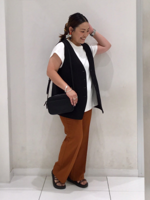 GU公式 | ノーカラーベストRS+E(セットアップ可能)