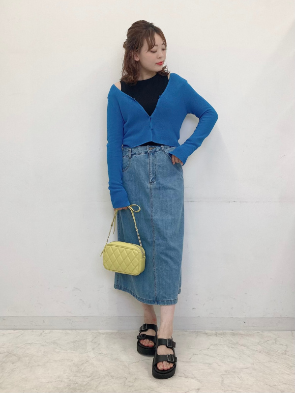 シアーリブクロップドカーディガン(長袖)YT+E（レディース）の着用