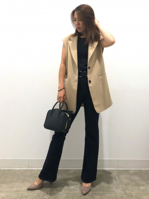 GU公式 | オーバーサイズテーラードベスト