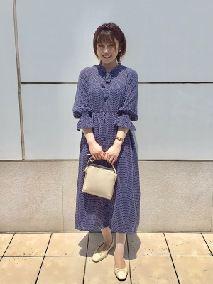 GU公式 | レトロプリントボウタイワンピース(7分袖)