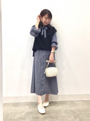 専用です WASHED SIDE LINE DENIM PANTS | ファッション通販サイト NUGU