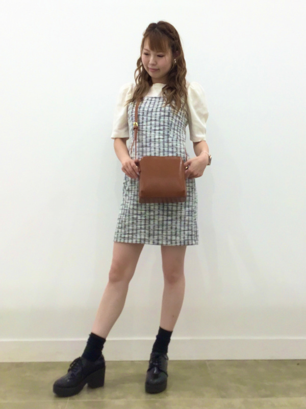 ついすてページ ワッフルボリュームスリーブT(5分袖)Q（レディース）の着用
