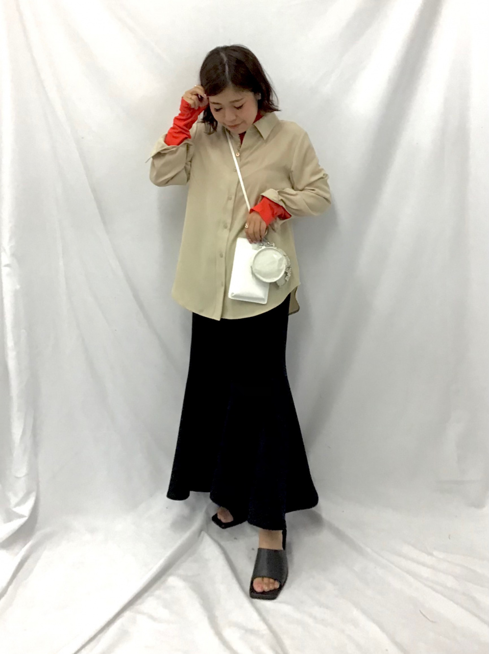 レースT(半袖)Q、タックフレアミディスカート(ストライプ)」の レースT(半袖)Q、タックフレアミディスカート(ストライプ)」の