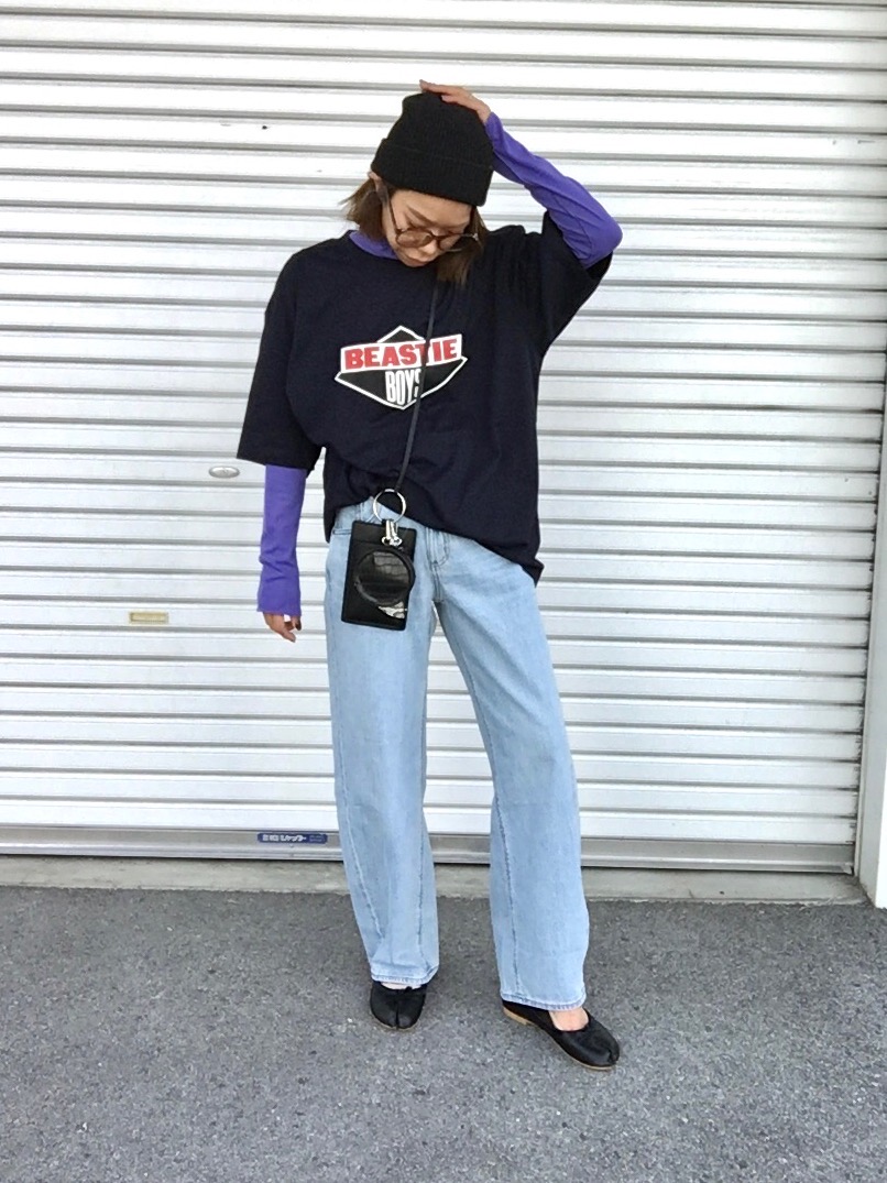 ソフトリブタートルネックt 長袖 とビッグt 5分袖 Music Beastie Boys 3のコーデ Gu公式 Styling Book