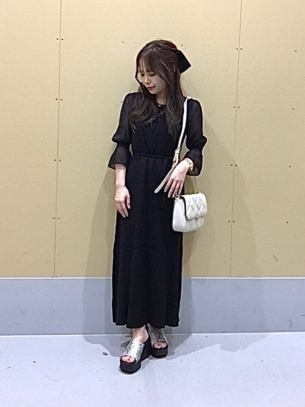 CHICWISH★ポンポンシフォンスリーブニットワンピース 3色☆ シフォンスリーブニットワンピース(7分袖)Z（レディース）の着用