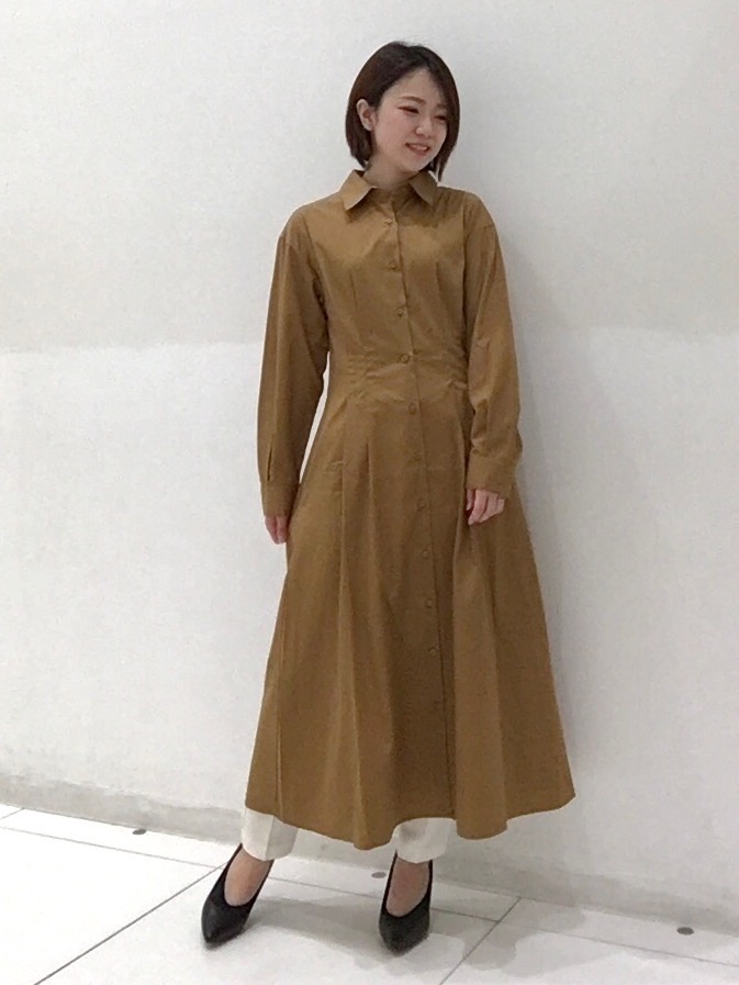 ウエストタックシャツワンピース 長袖 とハイウエストテーパードパンツbzのコーデ Gu公式 Styling Book