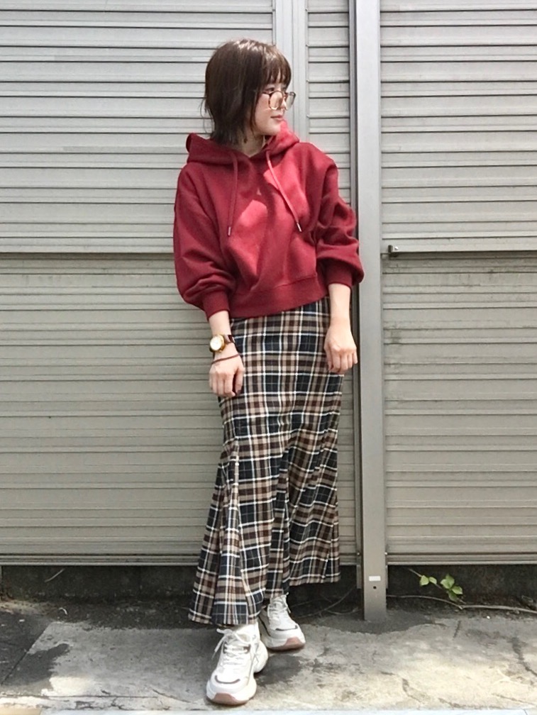 セットアップ クロップドトレーナー×ロングスカート カジュアル クロップドスウェットパーカ(長袖)(セットアップ可能)、チェック