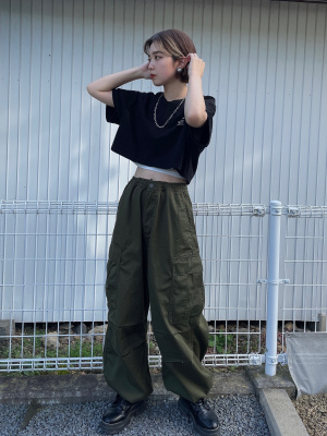 GU公式 | スーパーワイドカーゴパンツ
