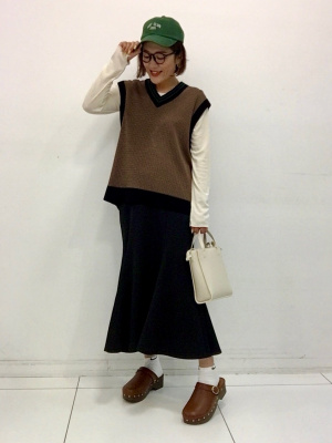 GU❤︎新品未使用 ベロアサボサンダル 今期 GU❤︎新品未使用 ベロアサボサンダル 今期 - メルカリ