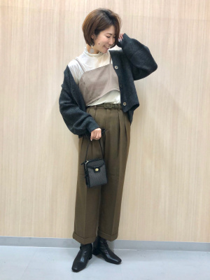 GU公式 | ストライプビスチェ(セットアップ可能)