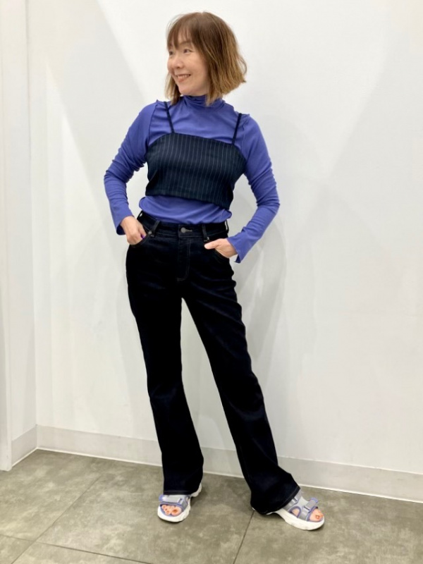 ストライプビスチェ(セットアップ可能)（レディース）の着用