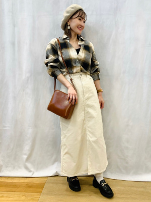 GU公式 | コーデュロイAラインロングスカート