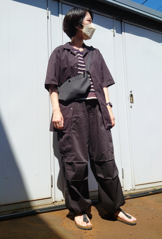 透かし編みボーダーセーター(ノースリーブ)（レディース）の着用