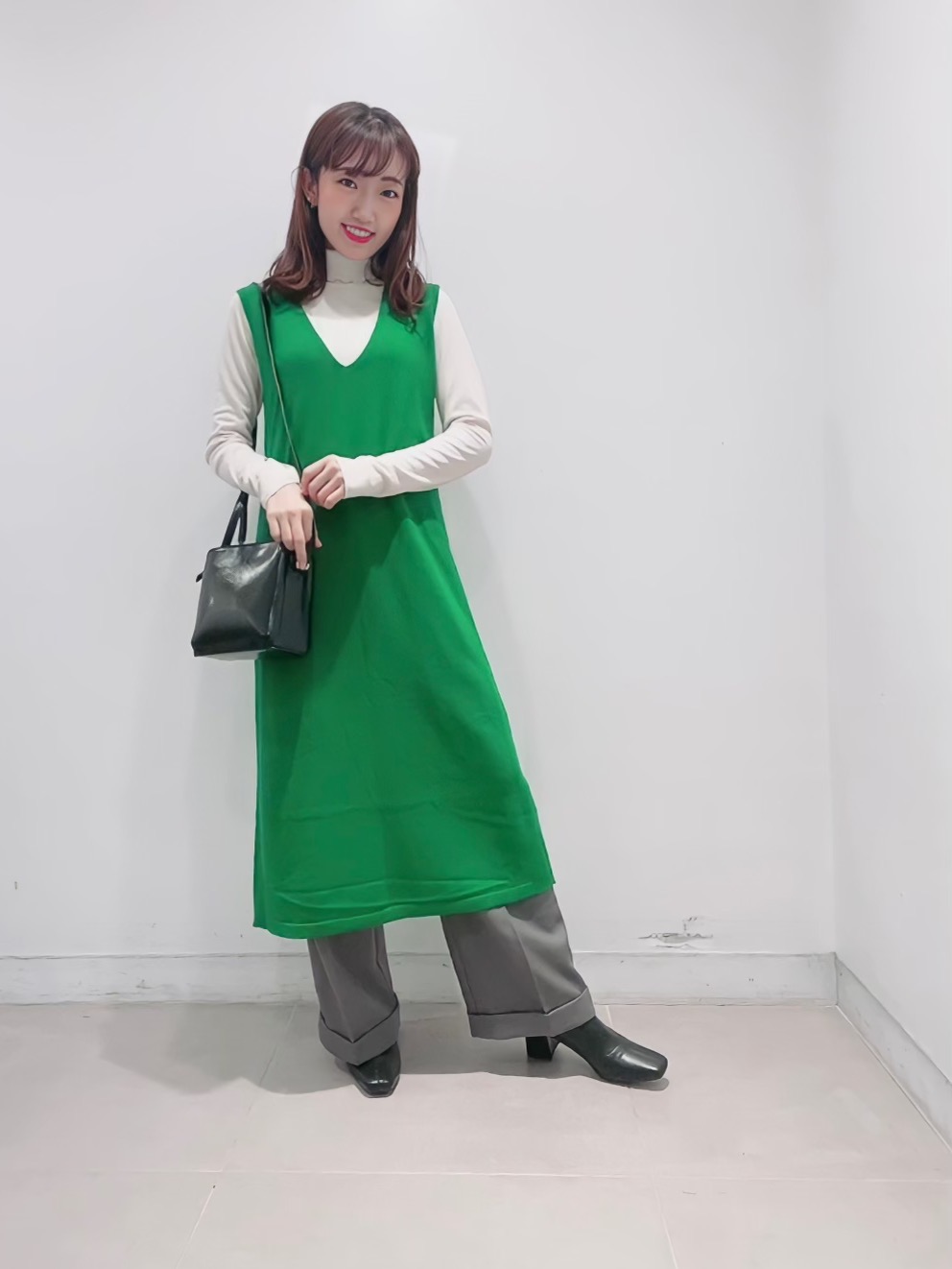 マルチウェイワンピース 長袖 とソフトリブタートルネックt 長袖 のコーデ Gu公式 Styling Book