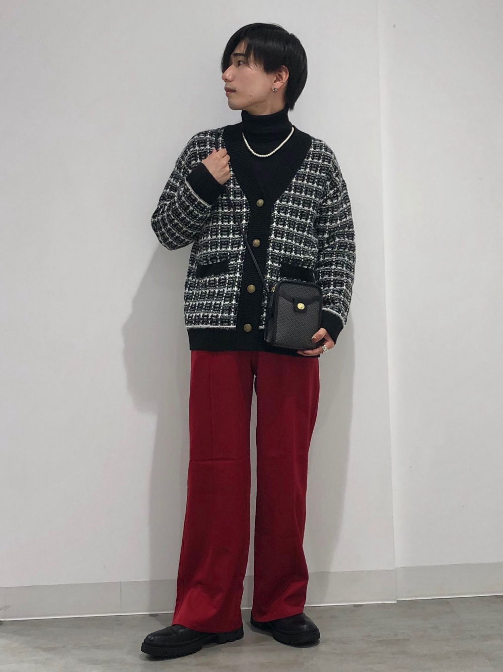 感服です！【ZARA】の「ネイビーアイテム」がちょうどよく可愛い