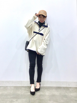 GU公式 | マシュマロポインテッドパンプス