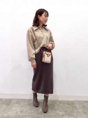 GU公式 | ブラッシュドリブビッグカラープルオーバー(長袖