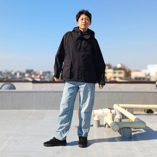 ウィンドプルーフマウンテンパーカ（メンズ）の着用