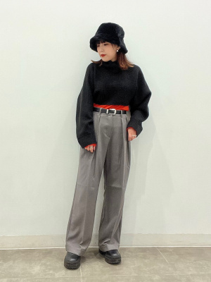 GU公式 | インタックワイドパンツA+EC(丈長め76.0～78.0cm)