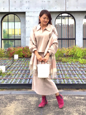 GU公式 | ブラッシュドリブビッグカラープルオーバー(長袖