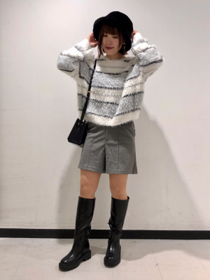 GU公式 | フェイクファーバケットハット
