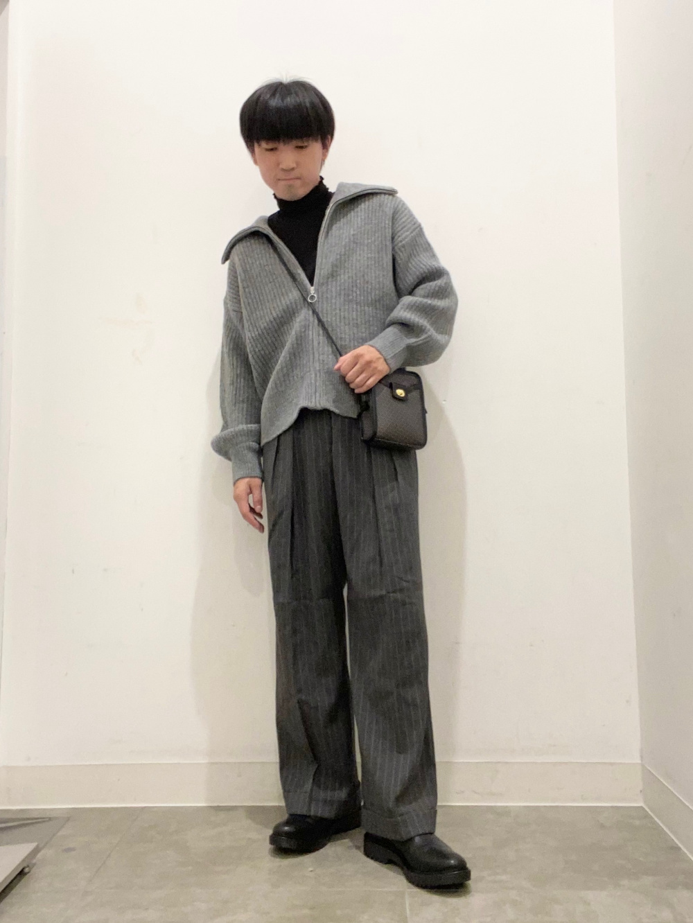 ソフトリブタートルネックT(長袖)(ややゆったり)、ブラッシュドリブ