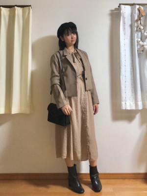 ［GUCCI］クロップドジャケット GG jacquard zip jacket in yellow | GUCCI® GR