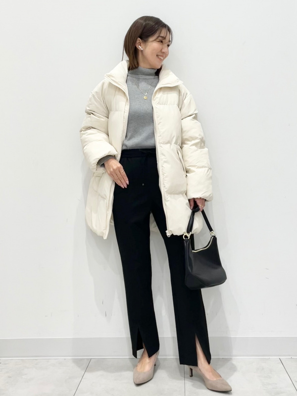 起毛フロントスリットパンツQ（レディース）の着用