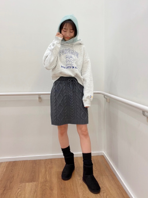 9090 × ポッチャマ コラボパーカー GU セーター POCHAMA × 9090 Collaboration | STUDIOUS｜ STUDIOUS ONLINE