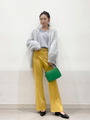 GU公式 | カットソーフレアスラックス(丈標準69.0～73.0cm