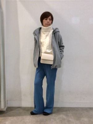 やゆページ GU公式 | ニットメルトンショートフーディーコート