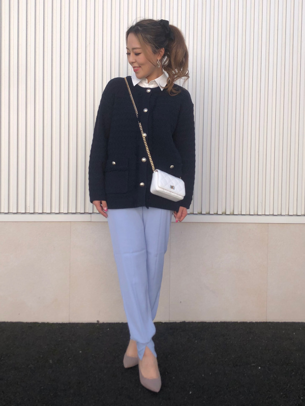 ドレープレギュラーカラーシャツ(長袖)（レディース）の着用