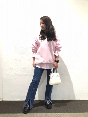 GU公式 | オーバーサイズスウェットプルオーバー(長袖)