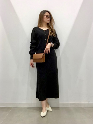 GU公式 | フレアミディニットスカートZ