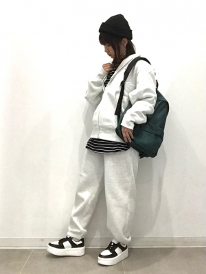 GU公式 | ミニ裏毛オーバーサイズT(長袖)(ボーダー)+E