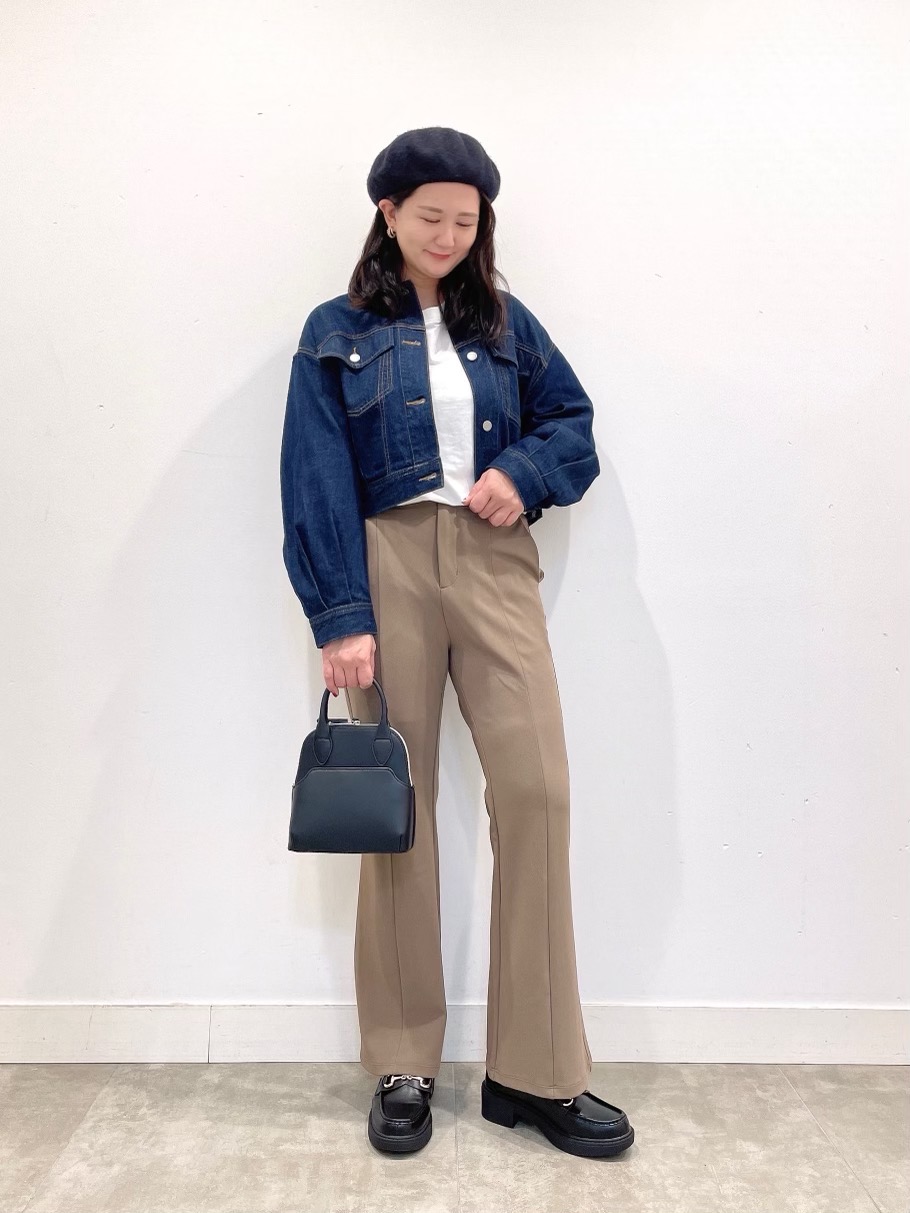 フェザーヤーンオーバーサイズカーディガン(長袖)、ラメVネック