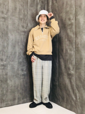 GU公式 | グラフィックスウェットハーフジッププルオーバー(長袖)