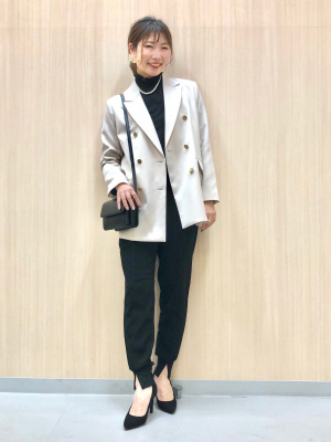 【23AW NEW】Chloe_women / ダブルブレスト ブレザー / Black Chloé マイクロブークレウール製ダブルブレストカーディガン