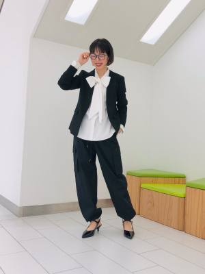 GU公式 | ストラップバックベルトパンプス+X
