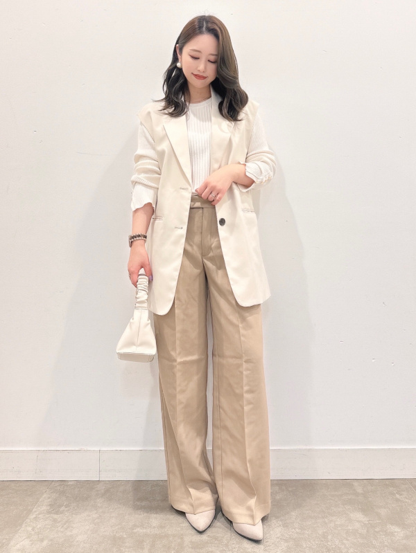 リブボタンスリーブセーター(長袖)Z+E（レディース）の着用