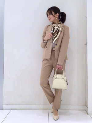 ⭐︎かんちゃん⭐︎ ⭐︎かんちゃん⭐︎ GU公式 | ウォッシャブルテーラードジャケットZ