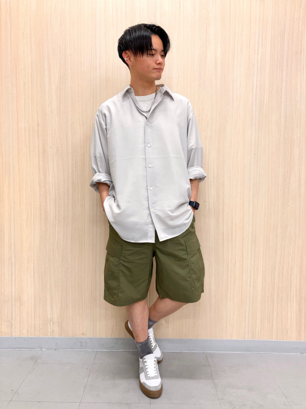 ワイドカーゴハーフパンツ（メンズ）の着用コーディネート一覧| ジーユー