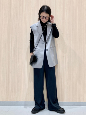 GU公式 | オーバーサイズテーラードベスト