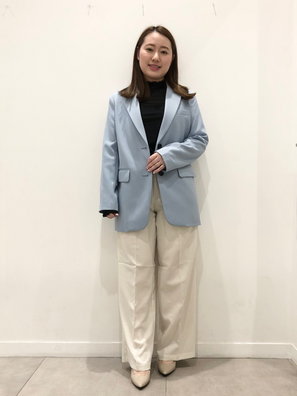 オーバーサイズテーラードジャケット、シアーハイネックT(長袖