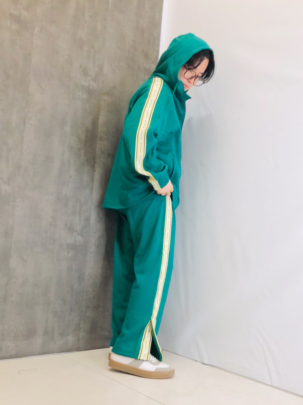 【極美品】GU and beautiful people セットアップ XL gu beautiful people セットアップ S - メルカリ