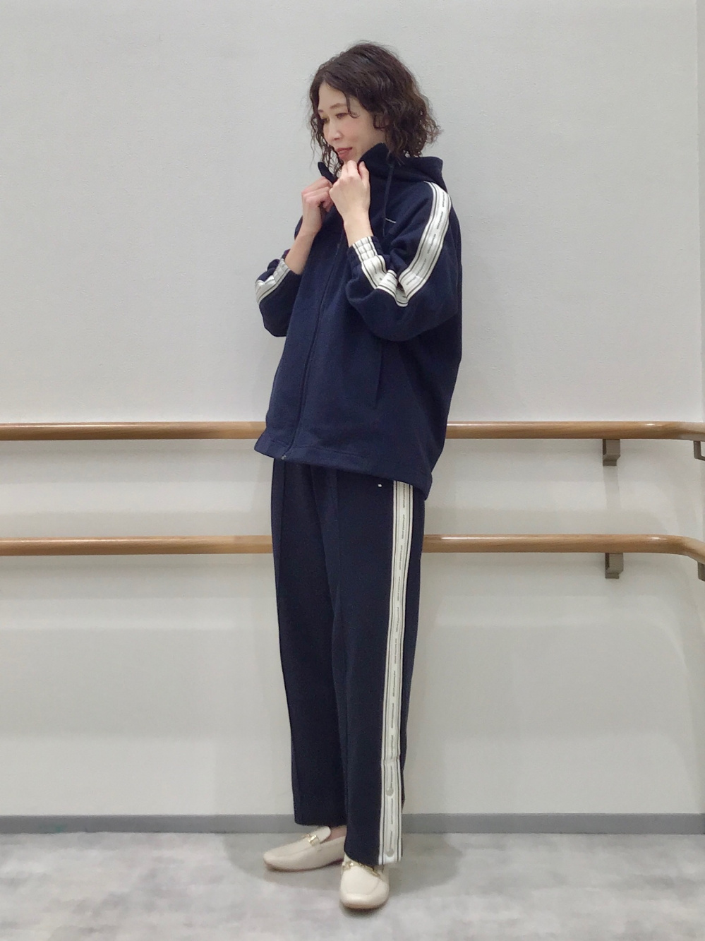 ビューティフルピープル gu サイドラインパンツ GU× beautiful people