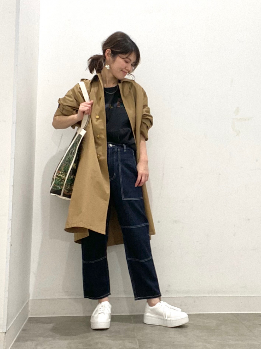 グラフィックT(5分袖)(ロゴ) beautiful people、トレンチコート
